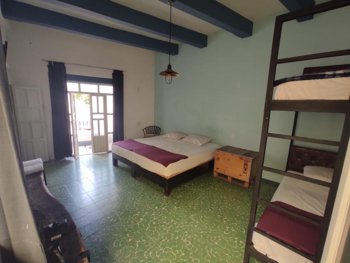 Blue Bicycle House Hostel Queretaro Bagian luar foto